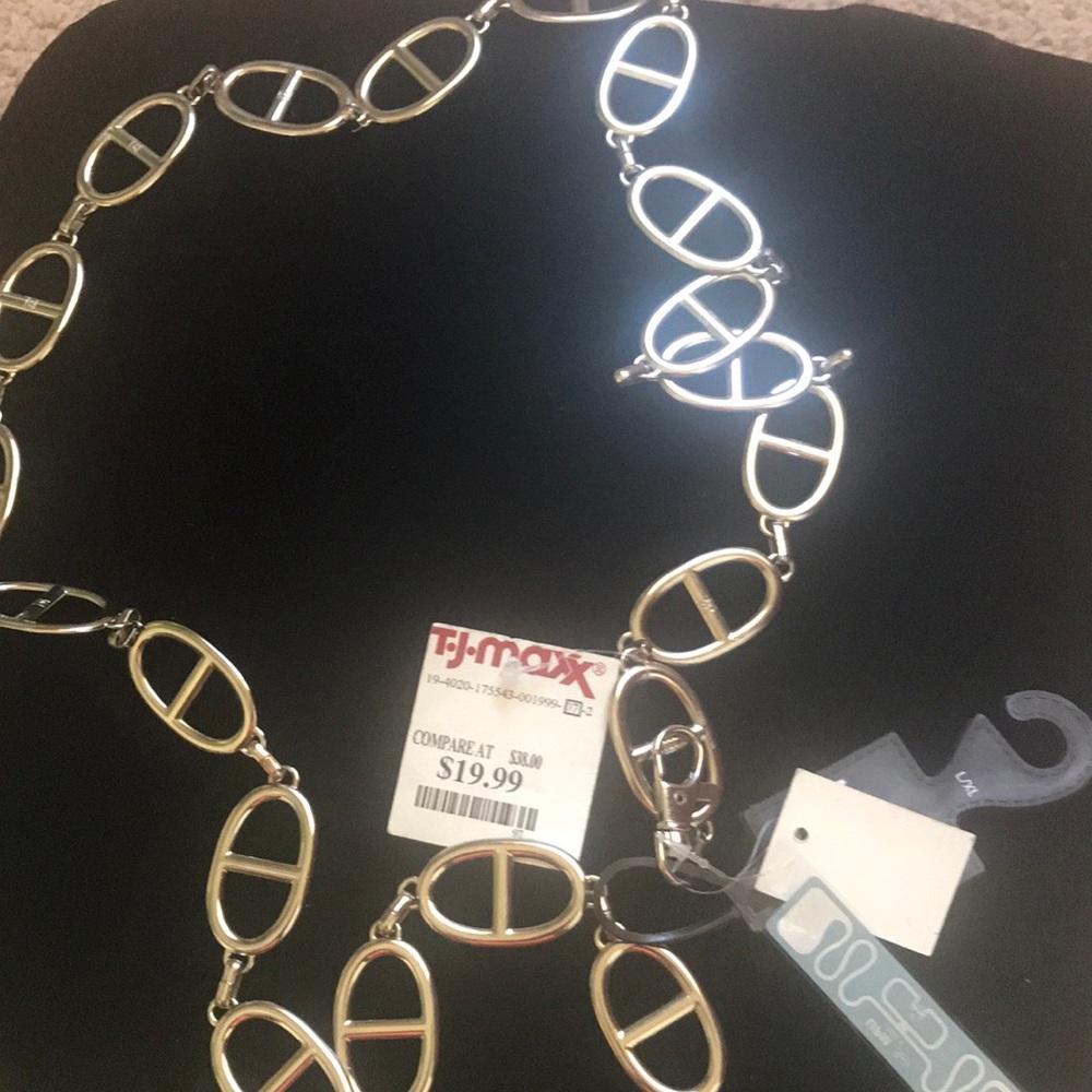 Michael Kors chain link belt!